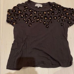 Grey cheetah print wild fox t shirt
